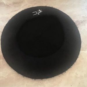 Tsuki Beret Black